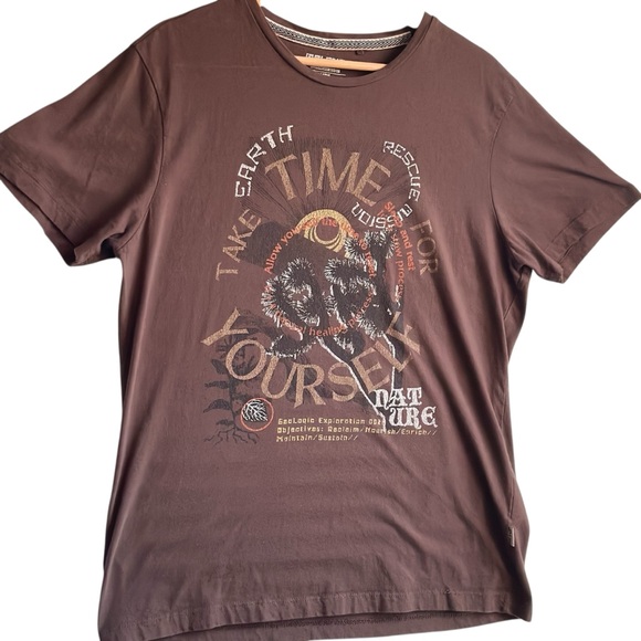 Blend Tee Shirt Mens XXL Brown Cotton Comfort All-over Motto Print Rib Crew - Picture 3 of 14